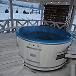 Jagodowy Ski&spa Z Widokiem Na Gory,podgrzewany Basen Zewnetrzny Latem,bilard,swietne Wi-fi,restauracja,balia,sauna Na Miejscu 3* Lasowka