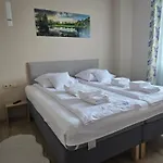 Jagodowy Ski&spa Z Widokiem Na Gory,podgrzewany Basen Zewnetrzny Latem,bilard,swietne Wi-fi,restauracja,balia,sauna Na Miejscu Affittacamere Lasowka
