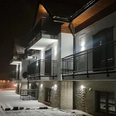 Jagodowy & Luksusowe Ze Sniadaniami Sauna Balia Jacuzzi Bilard Latem Basen Podgrzewany Z Widokiem Na Gory 4km Do Zieleniec Arena
