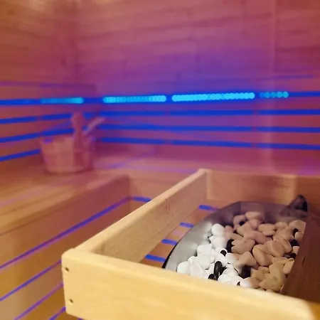 Jagodowy Ski&spa Z Widokiem Na Gory,podgrzewany Basen Zewnetrzny Latem,bilard,swietne Wi-fi,restauracja,balia,sauna Na Miejscu Lasowka