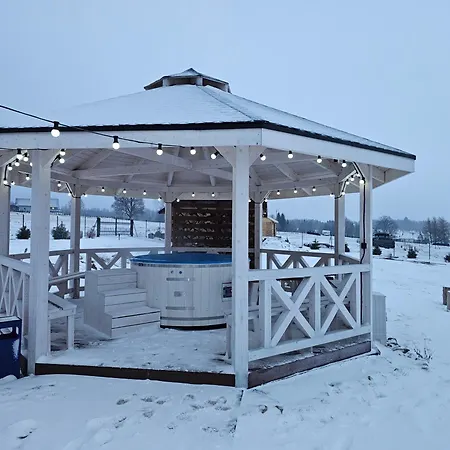 Jagodowy & Luksusowe Ze Sniadaniami Sauna Balia Jacuzzi Bilard Latem Basen Podgrzewany Z Widokiem Na Gory 4km Do Zieleniec Arena Гостевой дом