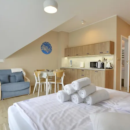 Jagodowy Ski&spa Z Widokiem Na Gory,podgrzewany Basen Zewnetrzny Latem,bilard,swietne Wi-fi,restauracja,balia,sauna Na Miejscu Lasowka