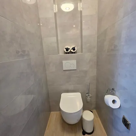 Penzion Jagodowy Ski&spa Delux Z Widokiem Na Gory,4km Od Zieleniec Arena Podgrzewany Basen Zewnetrzny Latem,bilard,wi-fi W Cenie Restauracja,balia,sauna Na Miejscu 3*