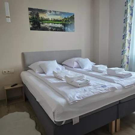 Jagodowy Ski&spa Z Widokiem Na Gory,podgrzewany Basen Zewnetrzny Latem,bilard,swietne Wi-fi,restauracja,balia,sauna Na Miejscu Gasthuis Lasowka