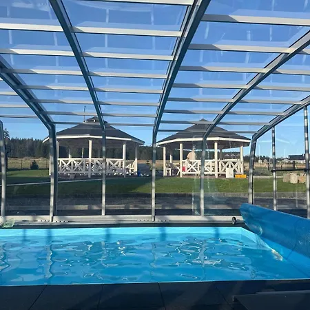 Jagodowy Ski&spa Z Widokiem Na Gory,podgrzewany Basen Zewnetrzny Latem,bilard,swietne Wi-fi,restauracja,balia,sauna Na Miejscu Gæstehus Lasowka