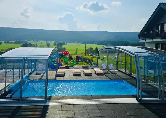 Jagodowy Ski&spa Delux Z Widokiem Na Gory,4km Od Zieleniec Arena Podgrzewany Basen Zewnetrzny Latem,bilard,wi-fi W Cenie Restauracja,balia,sauna Na Miejscu 3* Lasowka