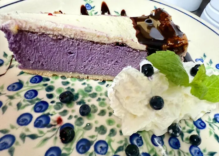 게스트하우스 Jagodowy Ski&spa Delux Z Widokiem Na Gory,4km Od Zieleniec Arena Podgrzewany Basen Zewnetrzny Latem,bilard,wi-fi W Cenie Restauracja,balia,sauna Na Miejscu 3*