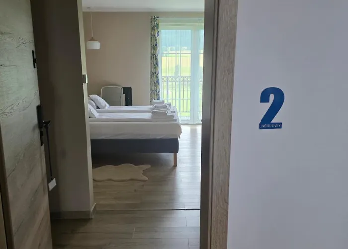 Jagodowy Ski&spa Delux Z Widokiem Na Gory,4km Od Zieleniec Arena Podgrzewany Basen Zewnetrzny Latem,bilard,wi-fi W Cenie Restauracja,balia,sauna Na Miejscu 게스트하우스 3*